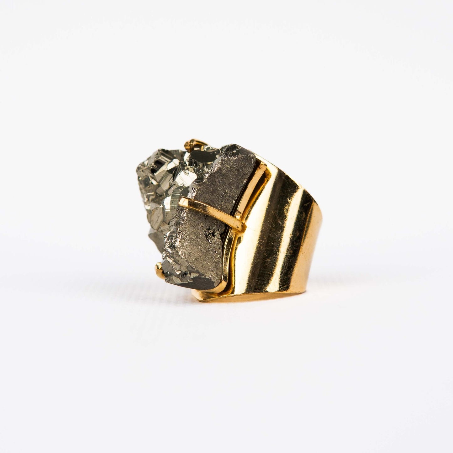 Каблучка з піритом з позолотою onesize Py-155