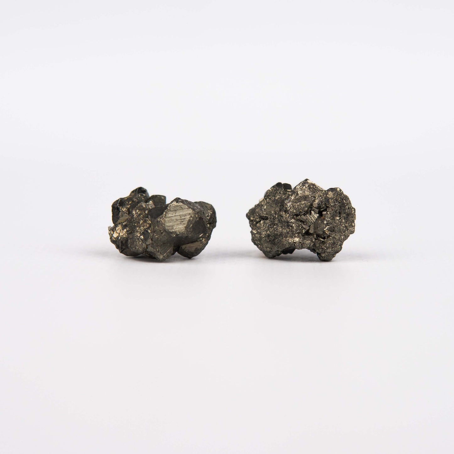 Сережки з піритом з позолотою onesize Py-13