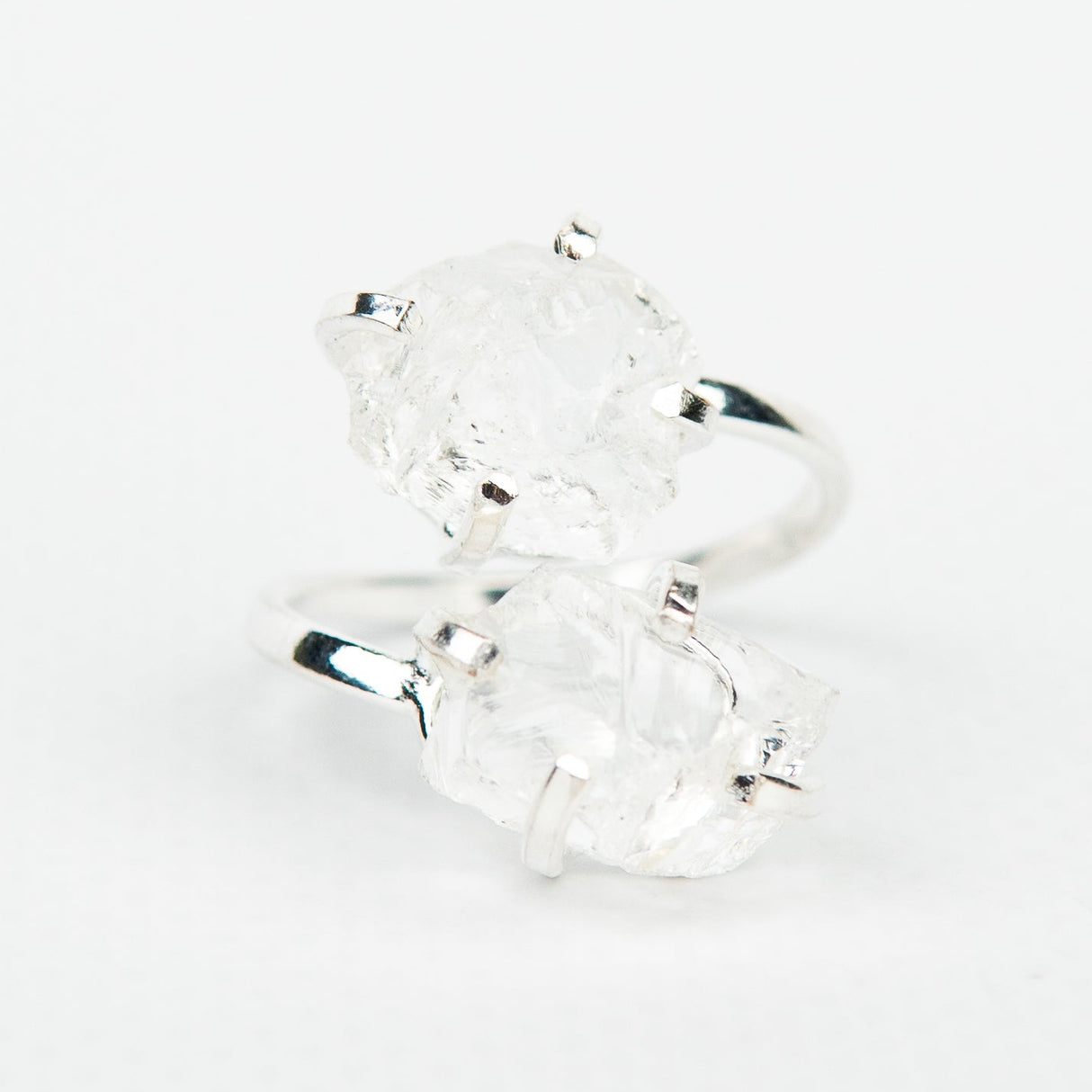 Кольцо с прозрачным хрусталем с посеребрением onesize Cr-23