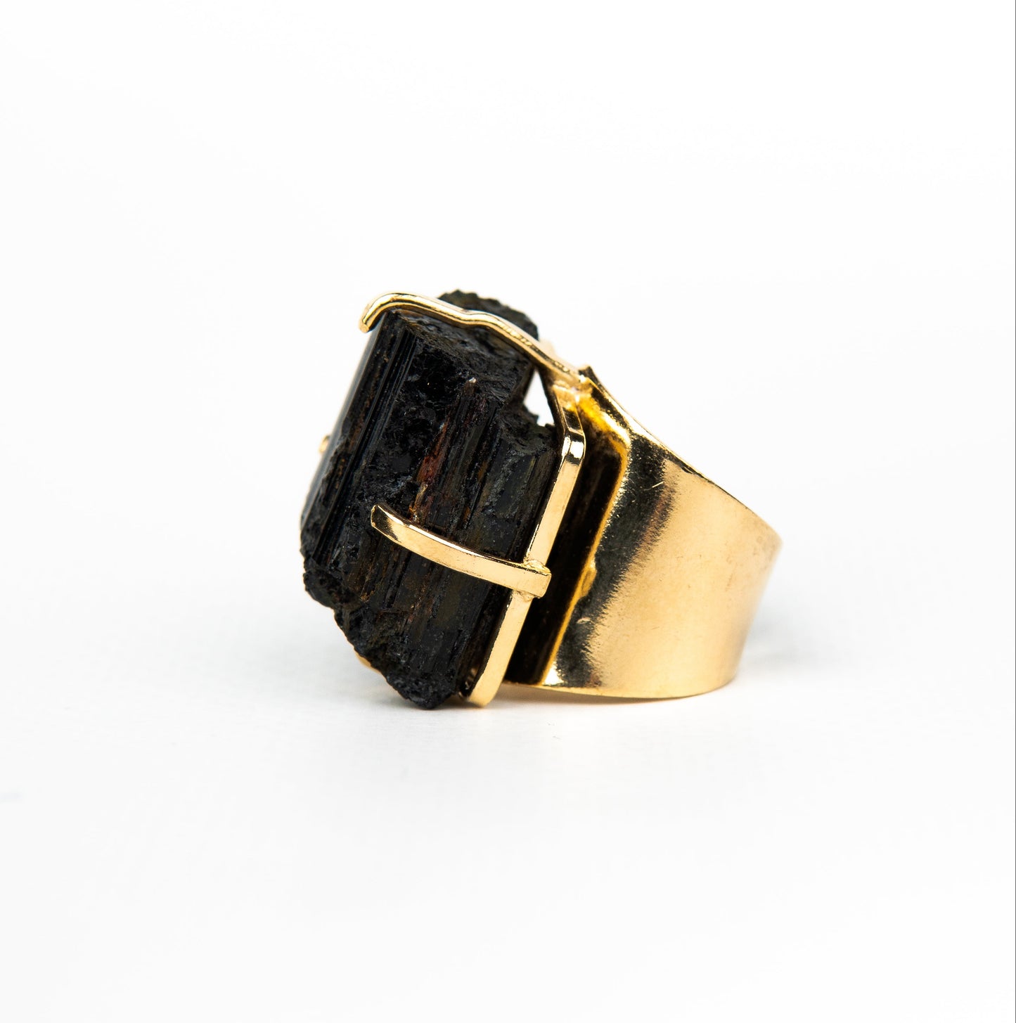 Кольцо с турмалином с позолотой onesize Tu-115