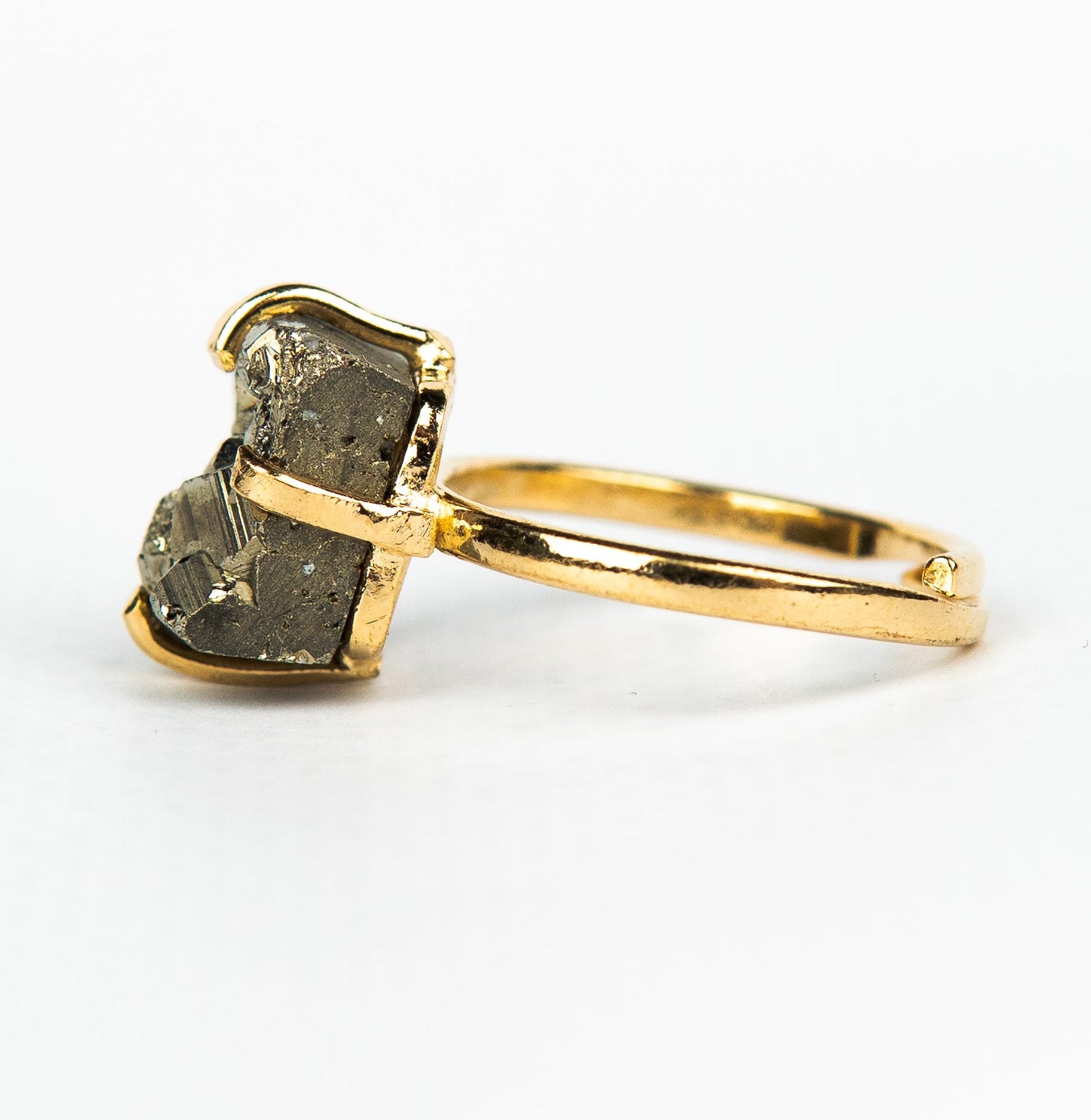 Каблучка з піритом з позолотою onesize Py-30