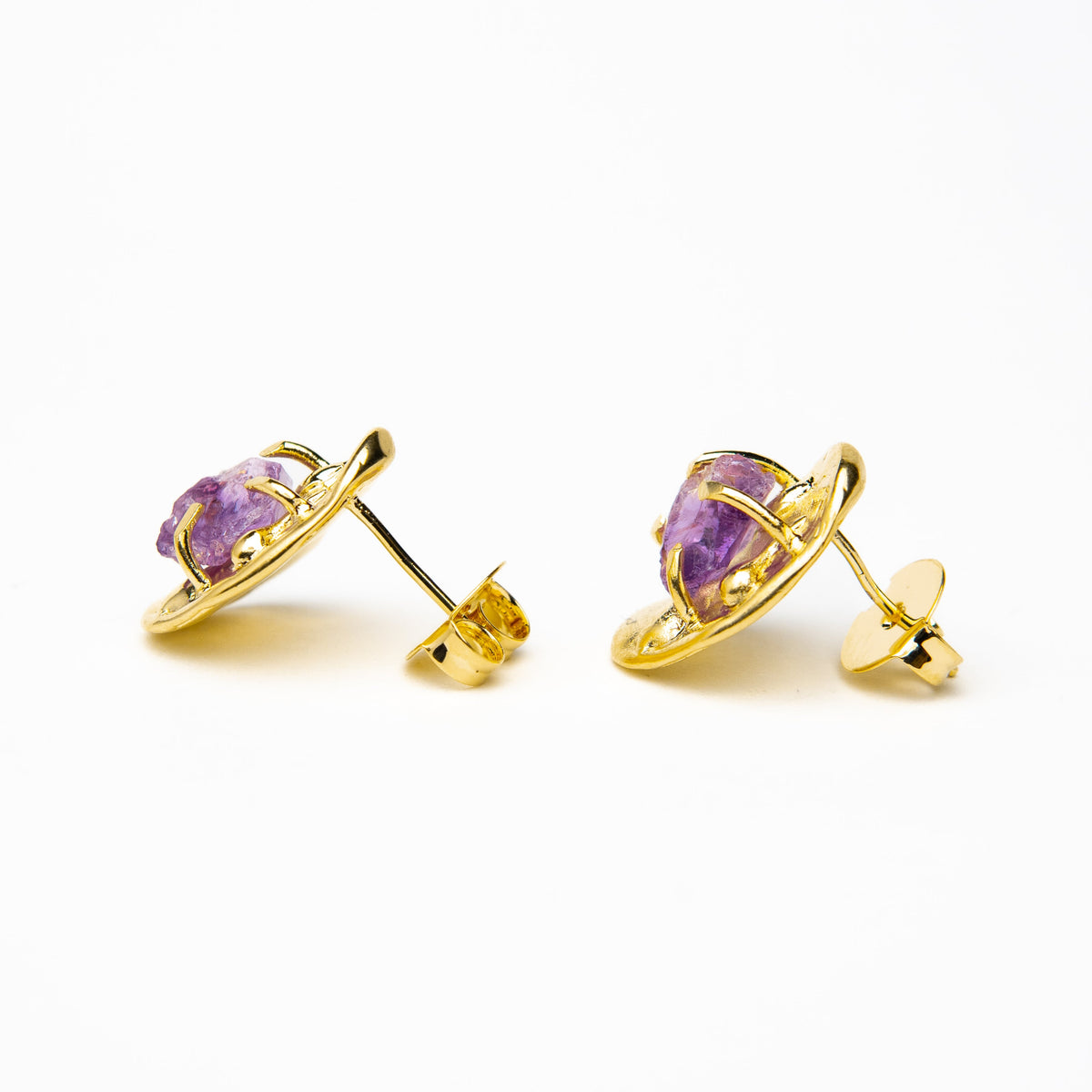 Сережки гвоздики з темним аметистом з позолотою onesize Da-1