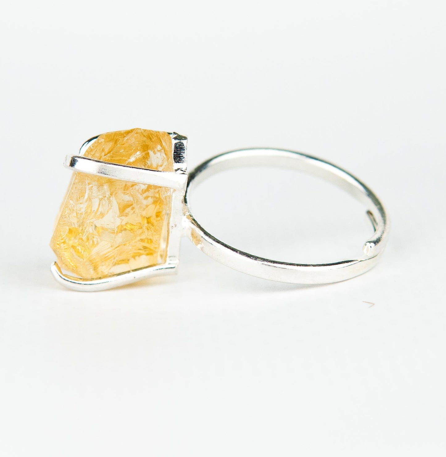 Каблучка з цитрином з посрібленням onesize Сt-58