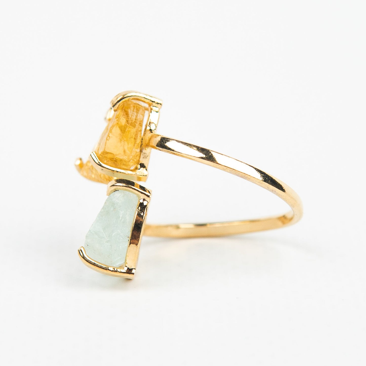 Кольцо с аквамарином и цитрином с позолотой onesize AqCt-21