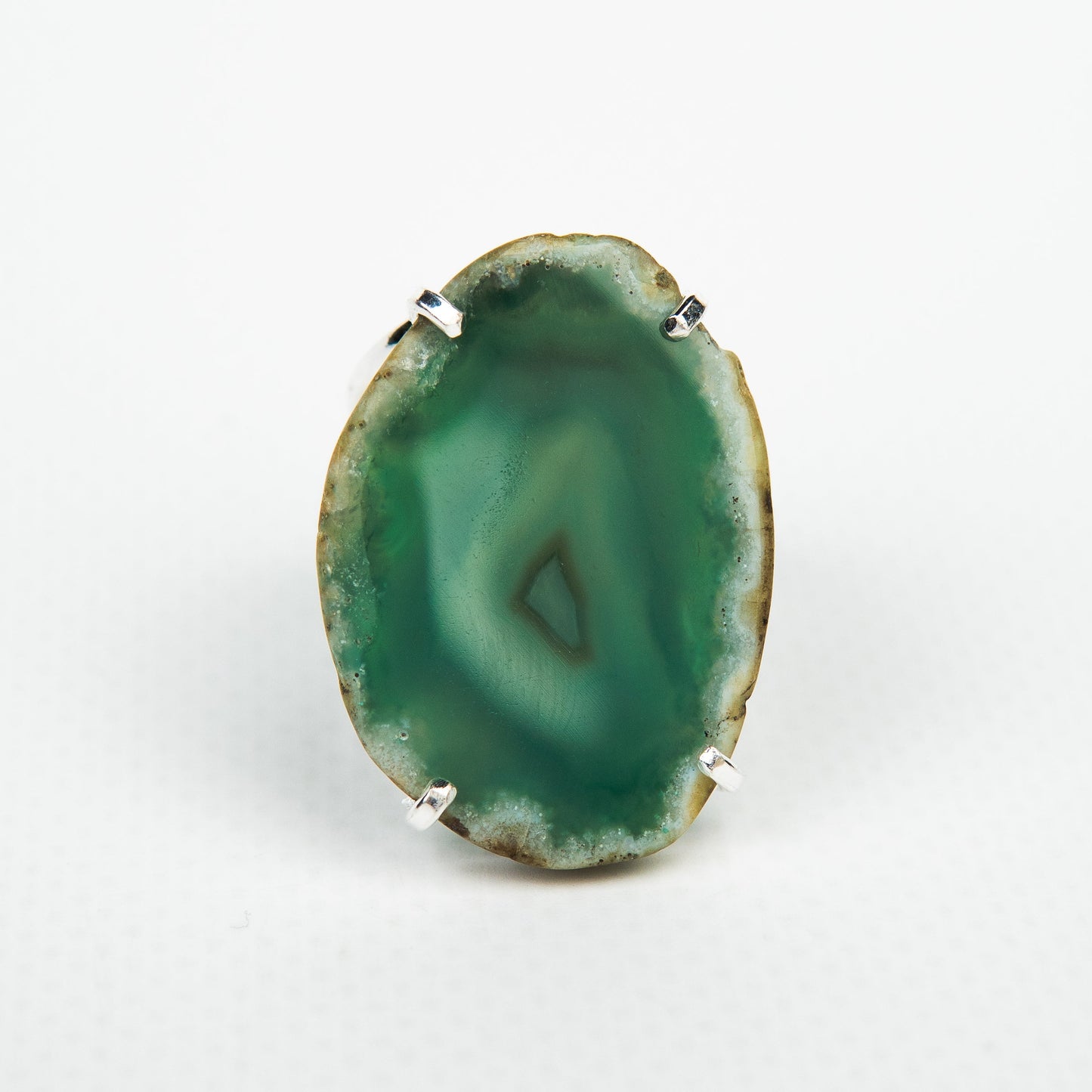 Кольцо с агатом с посеребрением onesize Ag-12