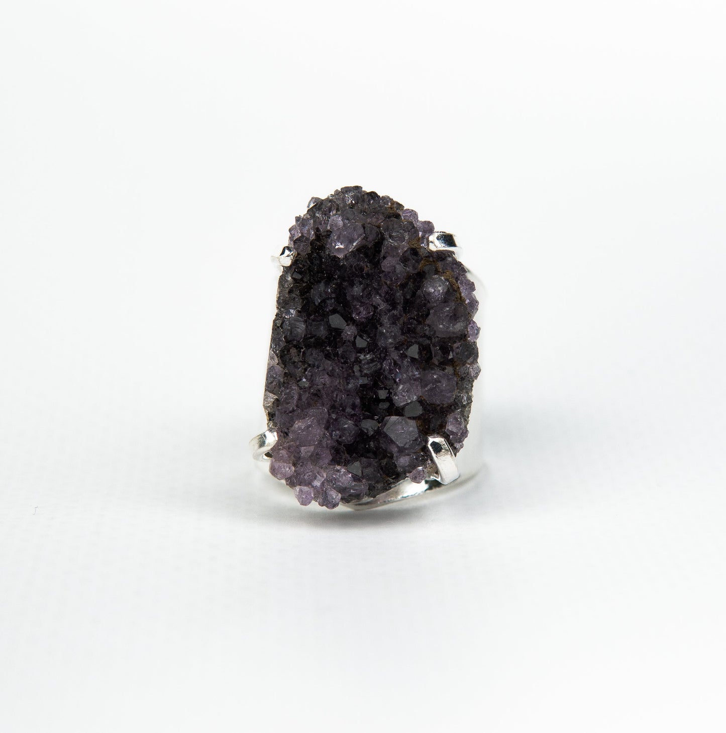 Каблучка з темним аметистом з посрібленням onesize Da-198