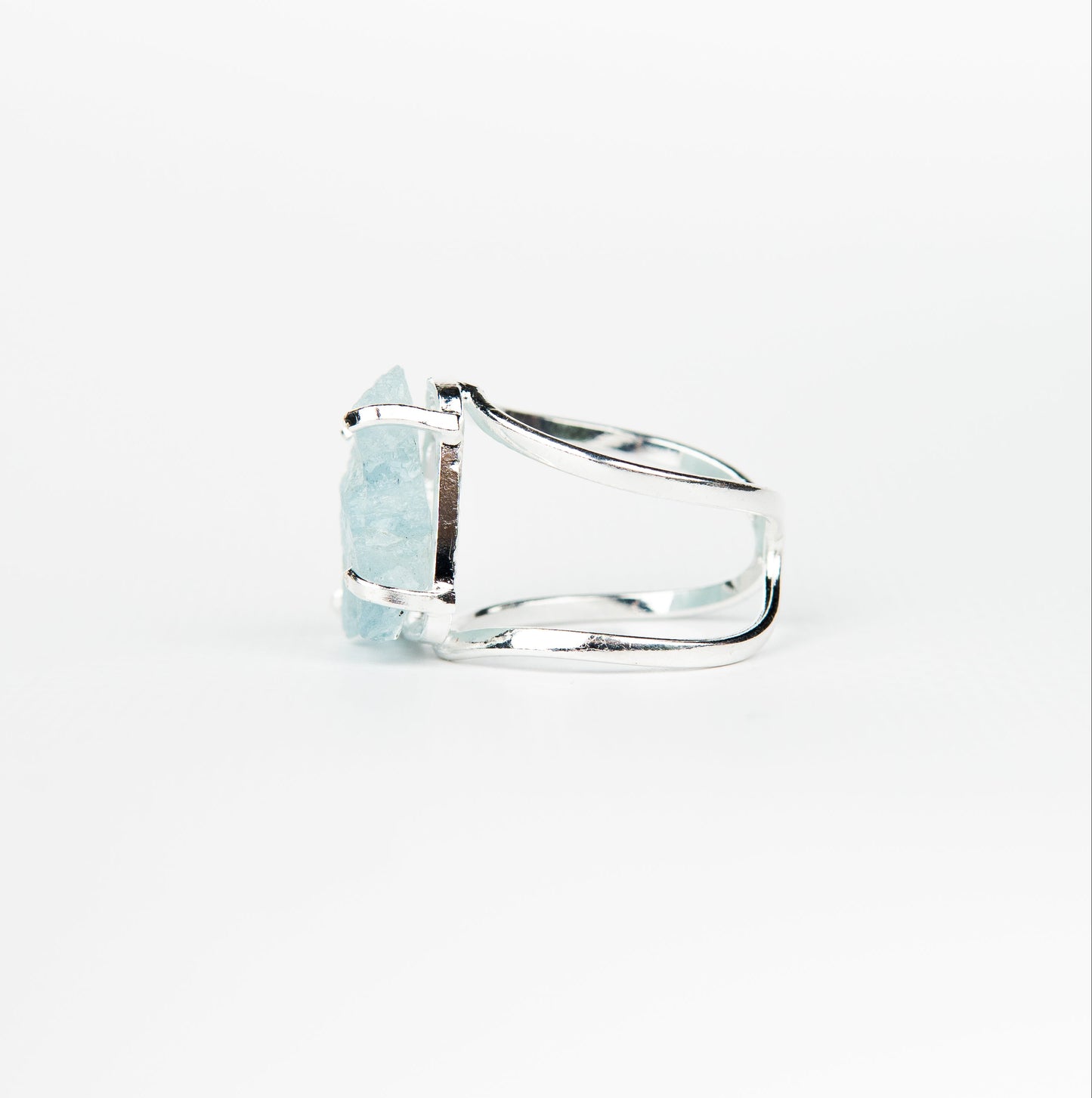 Кольцо с аквамарином с посеребрением onesize Aq-156