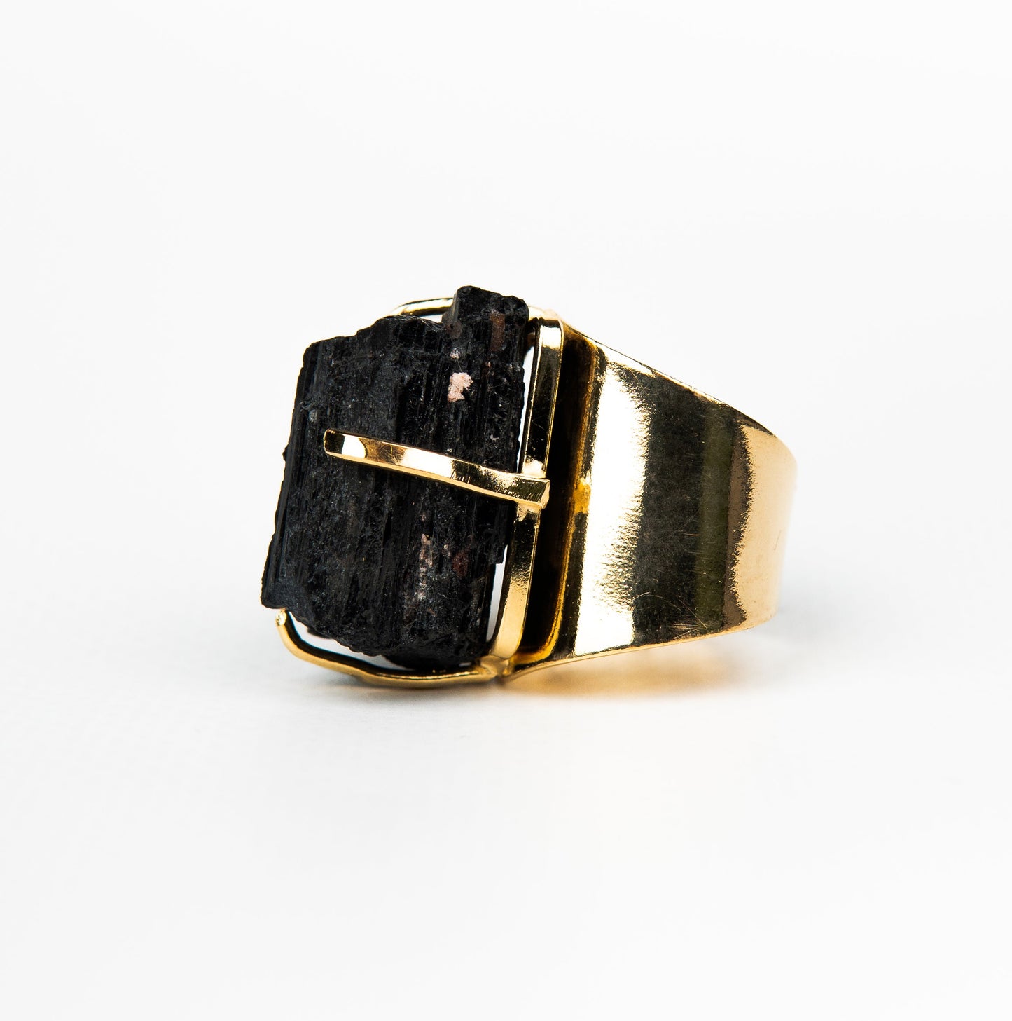 Кольцо с турмалином с позолотой onesize Tu-118