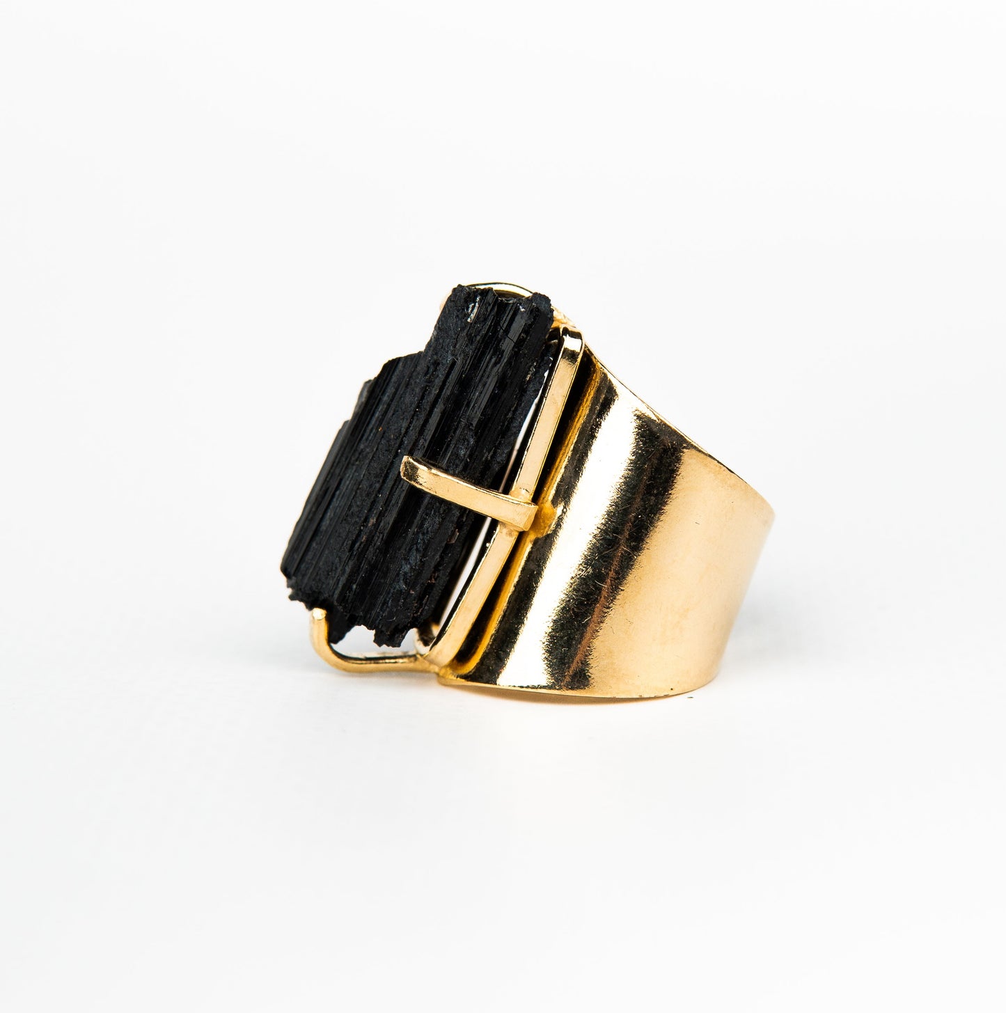 Кольцо с турмалином с позолотой onesize Tu-120
