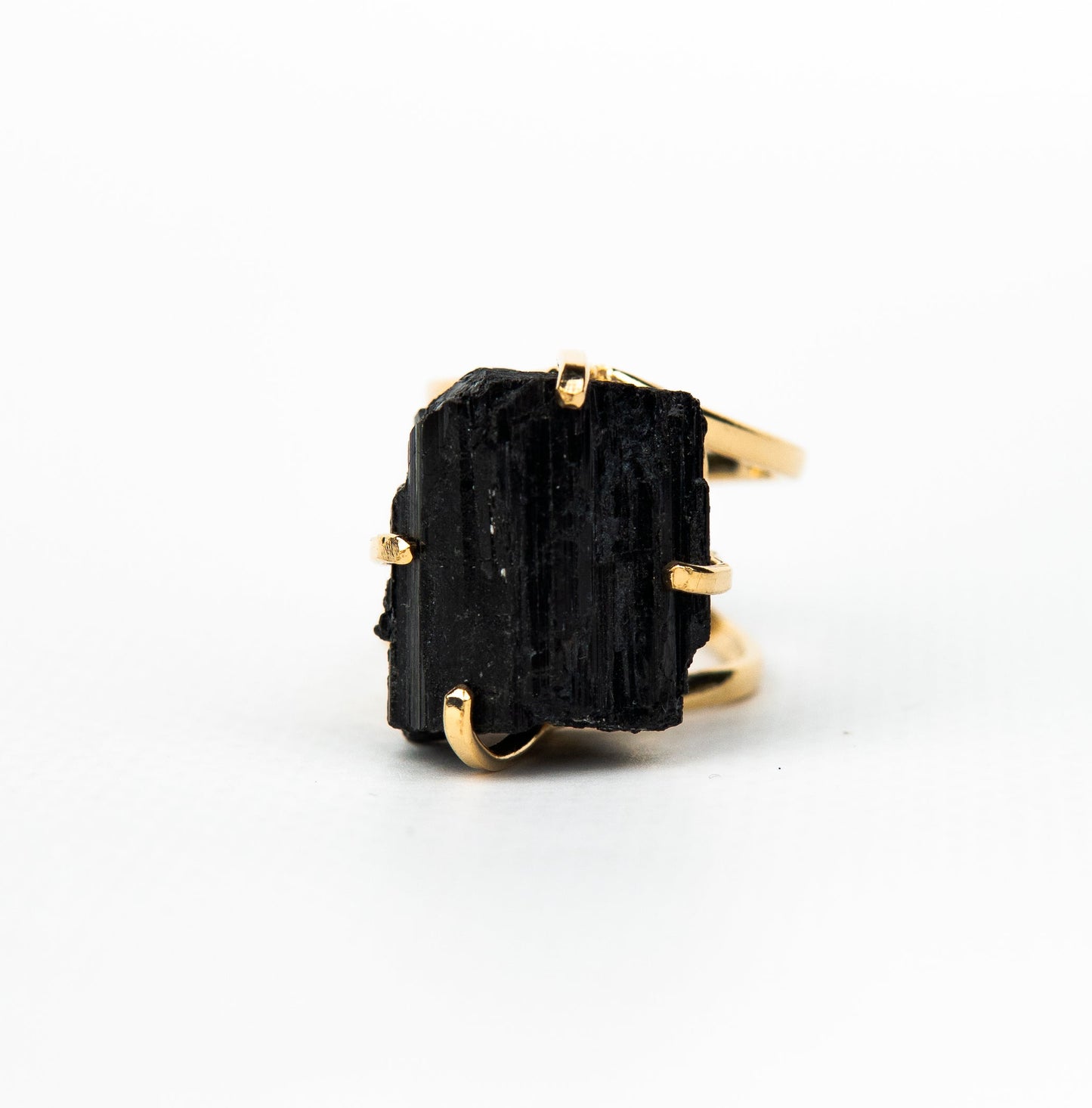 Кольцо с турмалином с позолотой onesize Tu-128