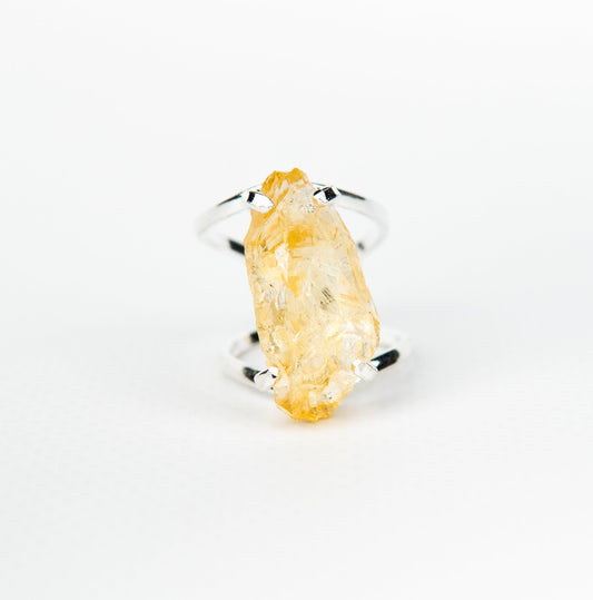 Каблучка з цитрином з посрібленням onesize Ct-17