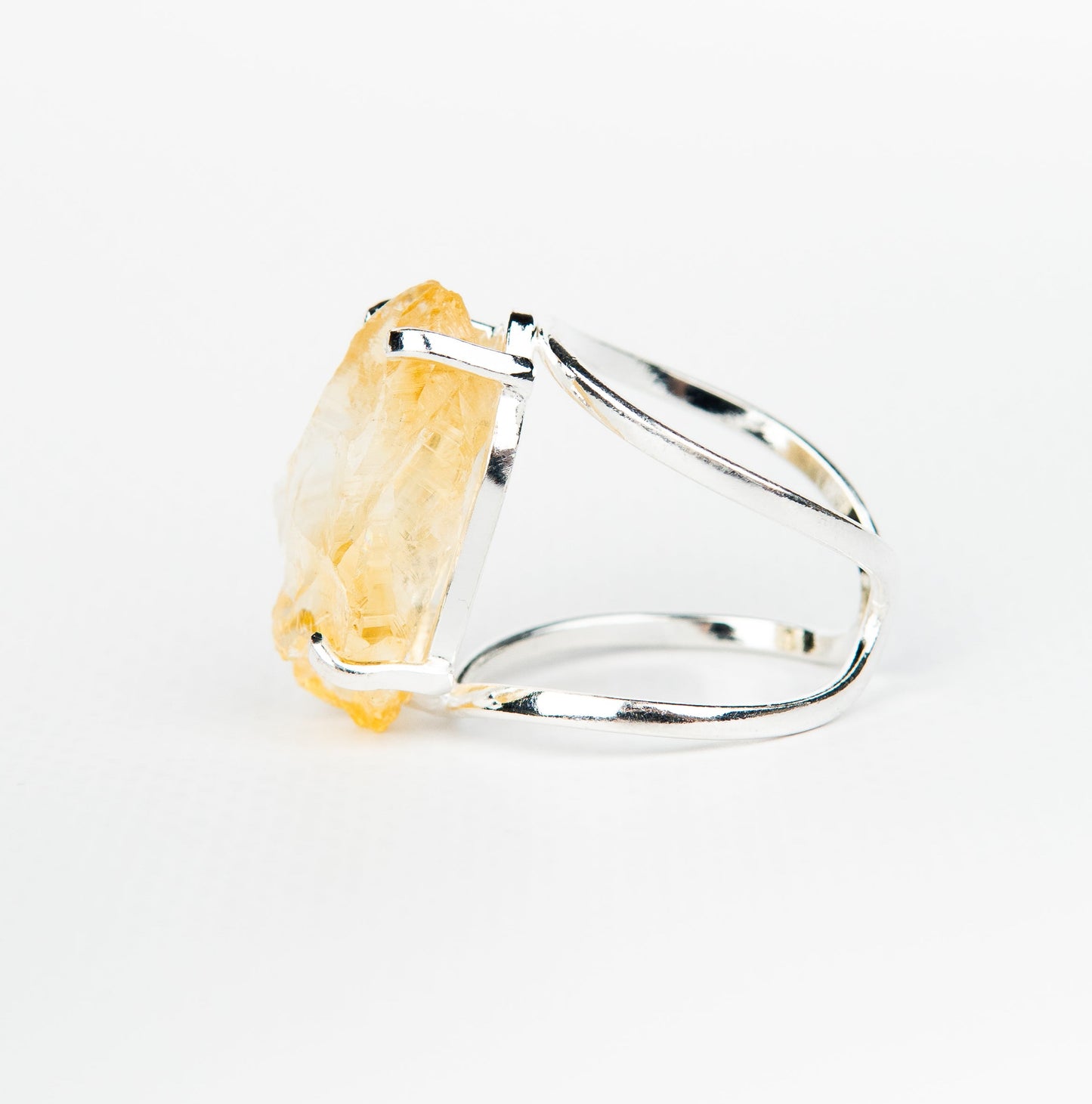 Каблучка з цитрином з посрібленням onesize Ct-17