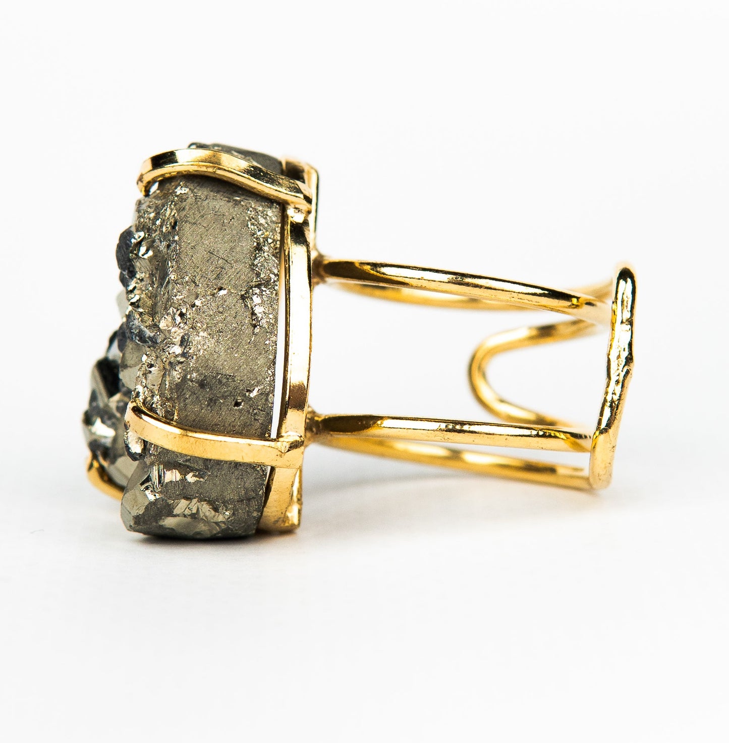 Каблучка з піритом з позолотою onesize Py-49