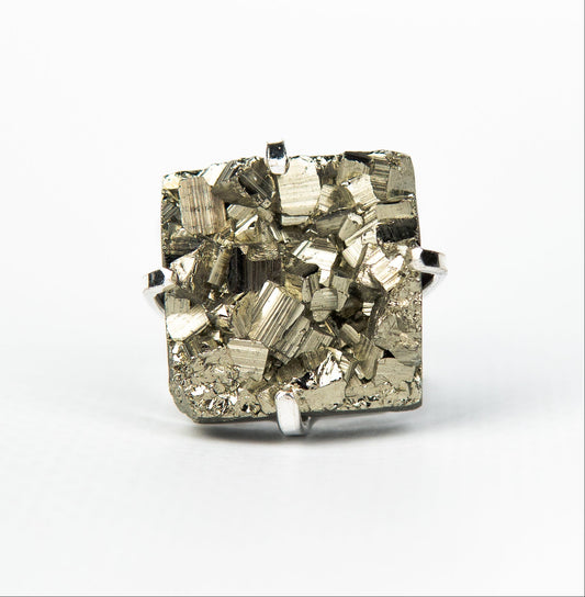 Кольцо с пиритом с позолотой onesize Py-61