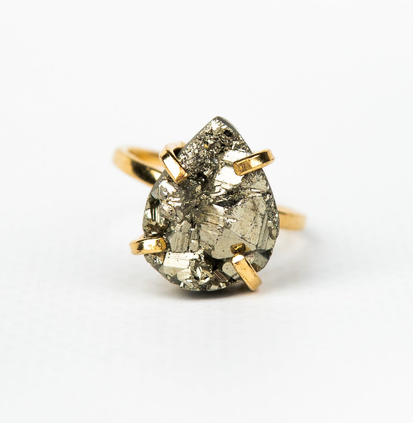 Кольцо с пиритом с позолотой onesize Py-71