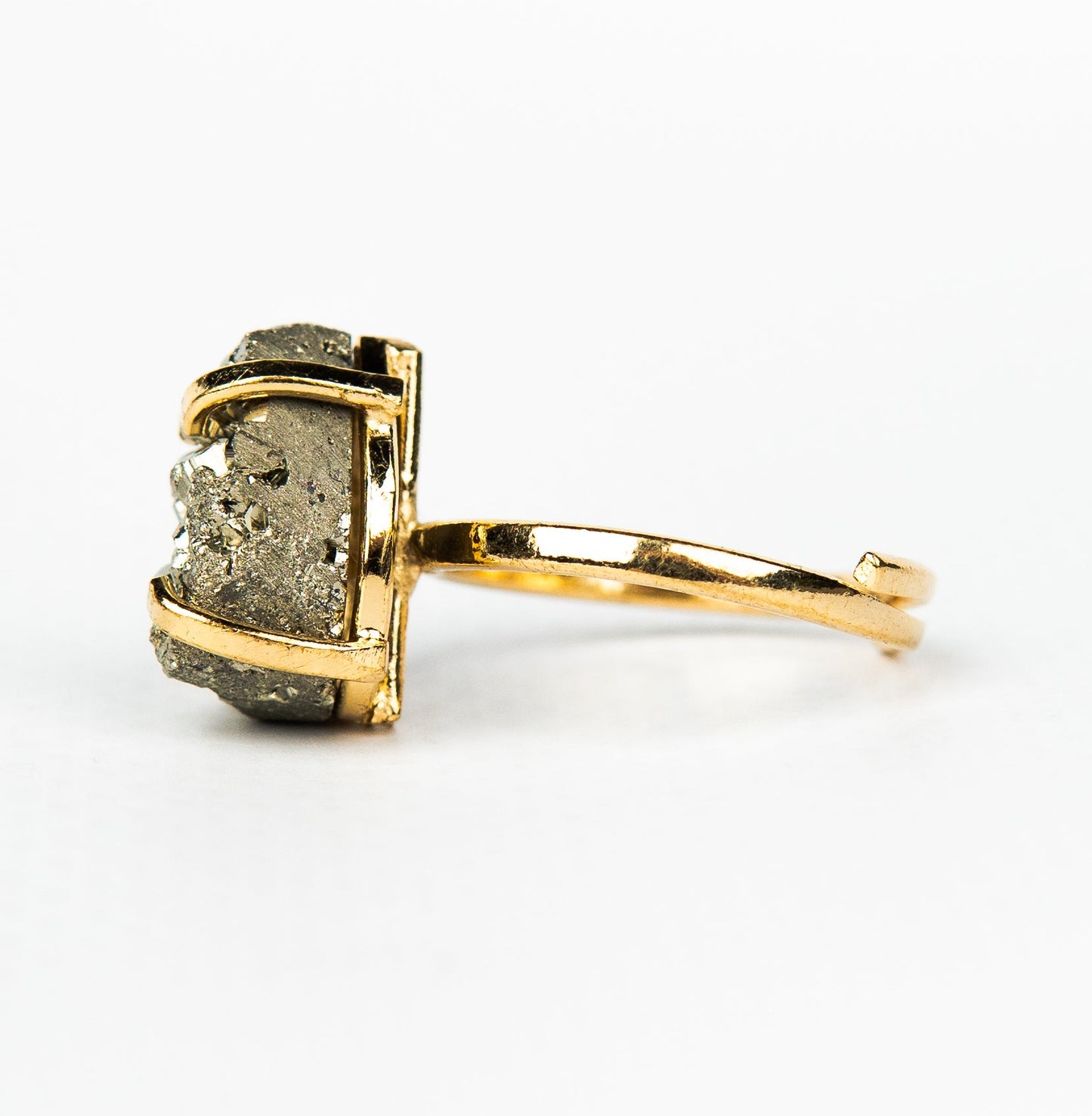 Каблучка з піритом з позолотою onesize Py-72