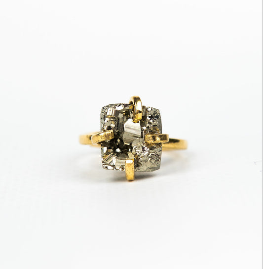 Каблучка з піритом з позолотою onesize Py-27