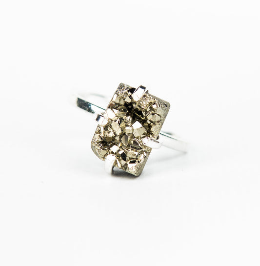 Каблучка з піритом з посрібленням onesize Py-39