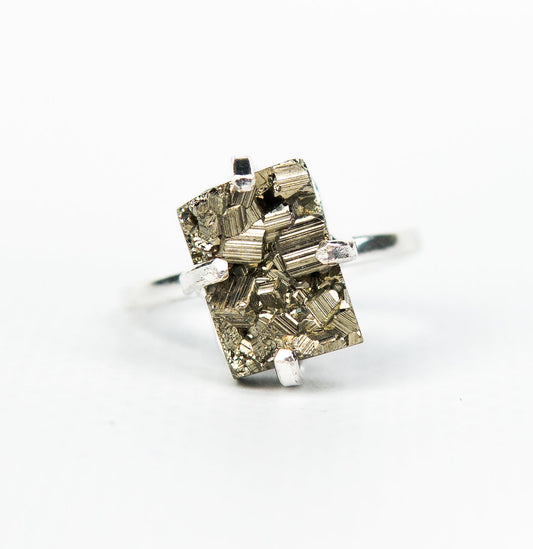 Каблучка з піритом з посрібленням onesize Py-40