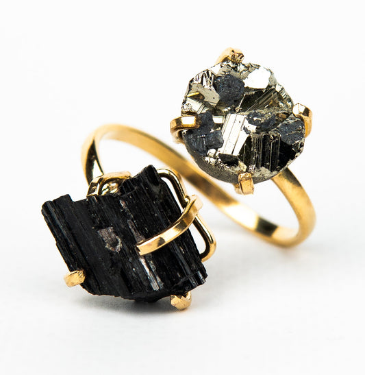 Каблучка з піритом та турмаліном з позолотою onesize Py-6