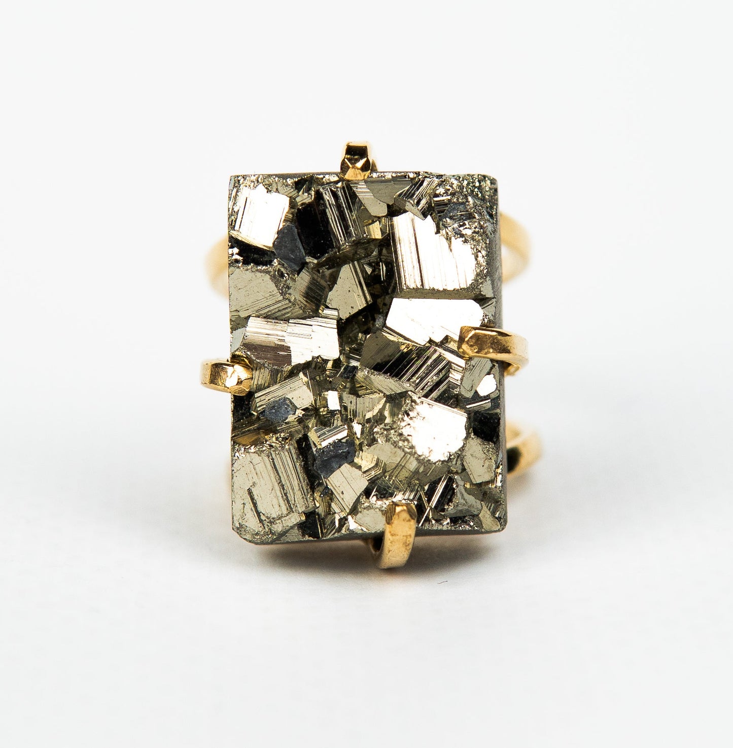 Кольцо с пиритом с позолотой onesize Py-86