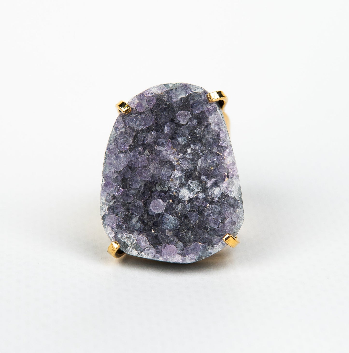 Кольцо с темным аметистом с посеребрением onesize Da-216