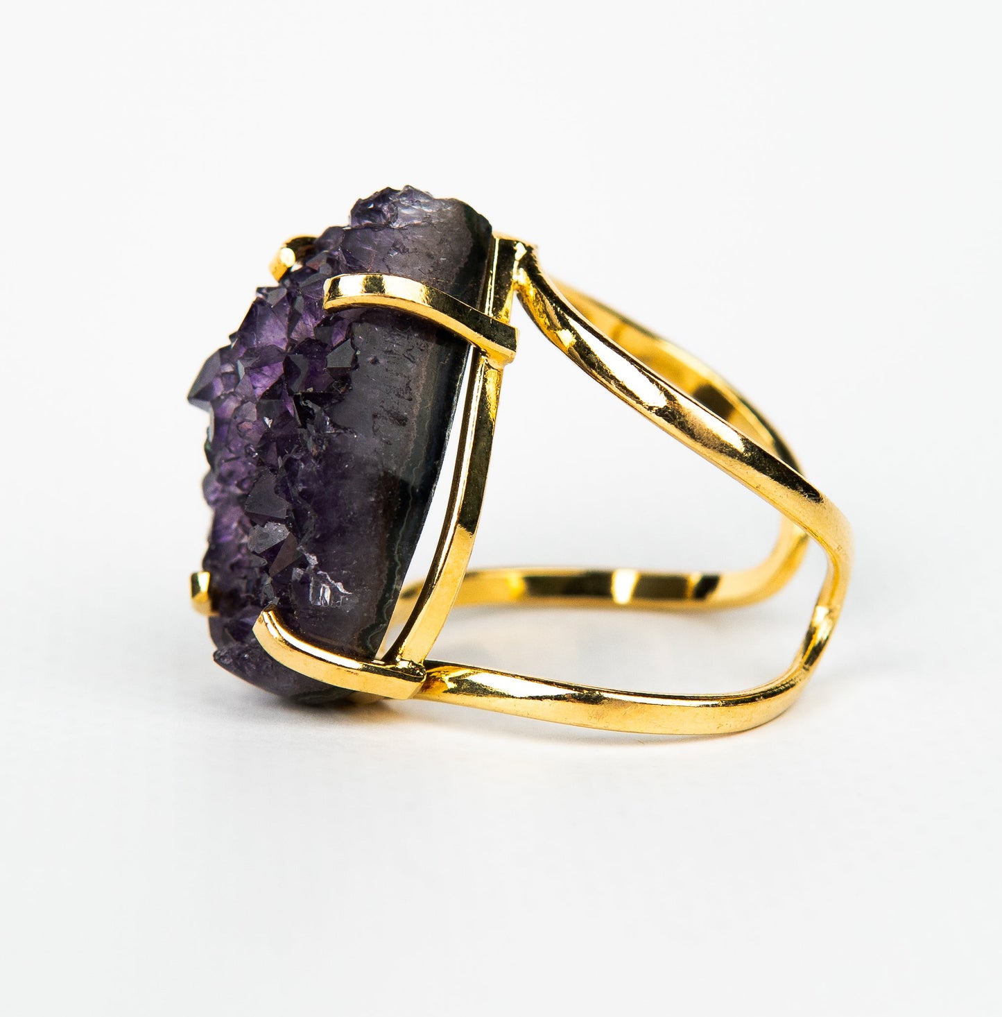 Каблучка з темним аметистом з позолотою onesize Da-219