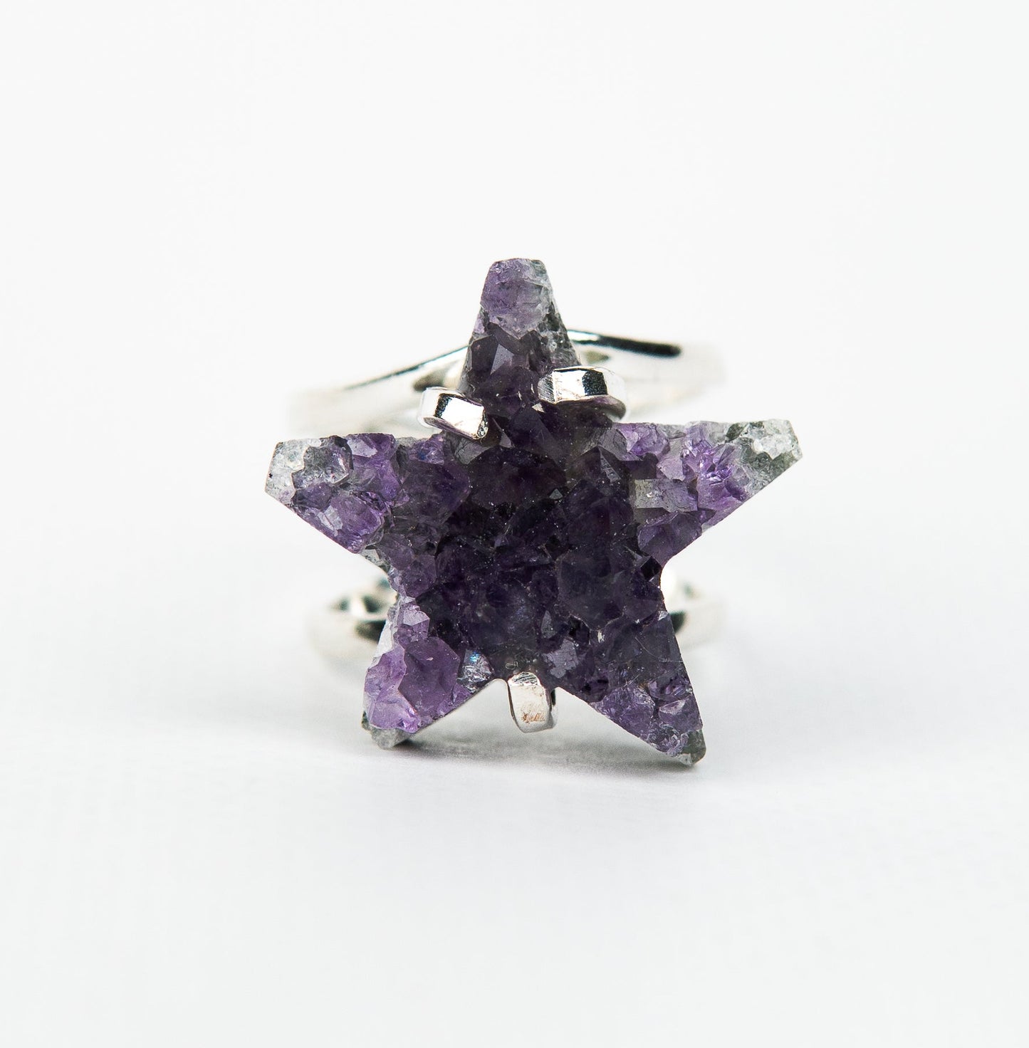 Каблучка з темним аметистом з посрібленням onesize Da-220