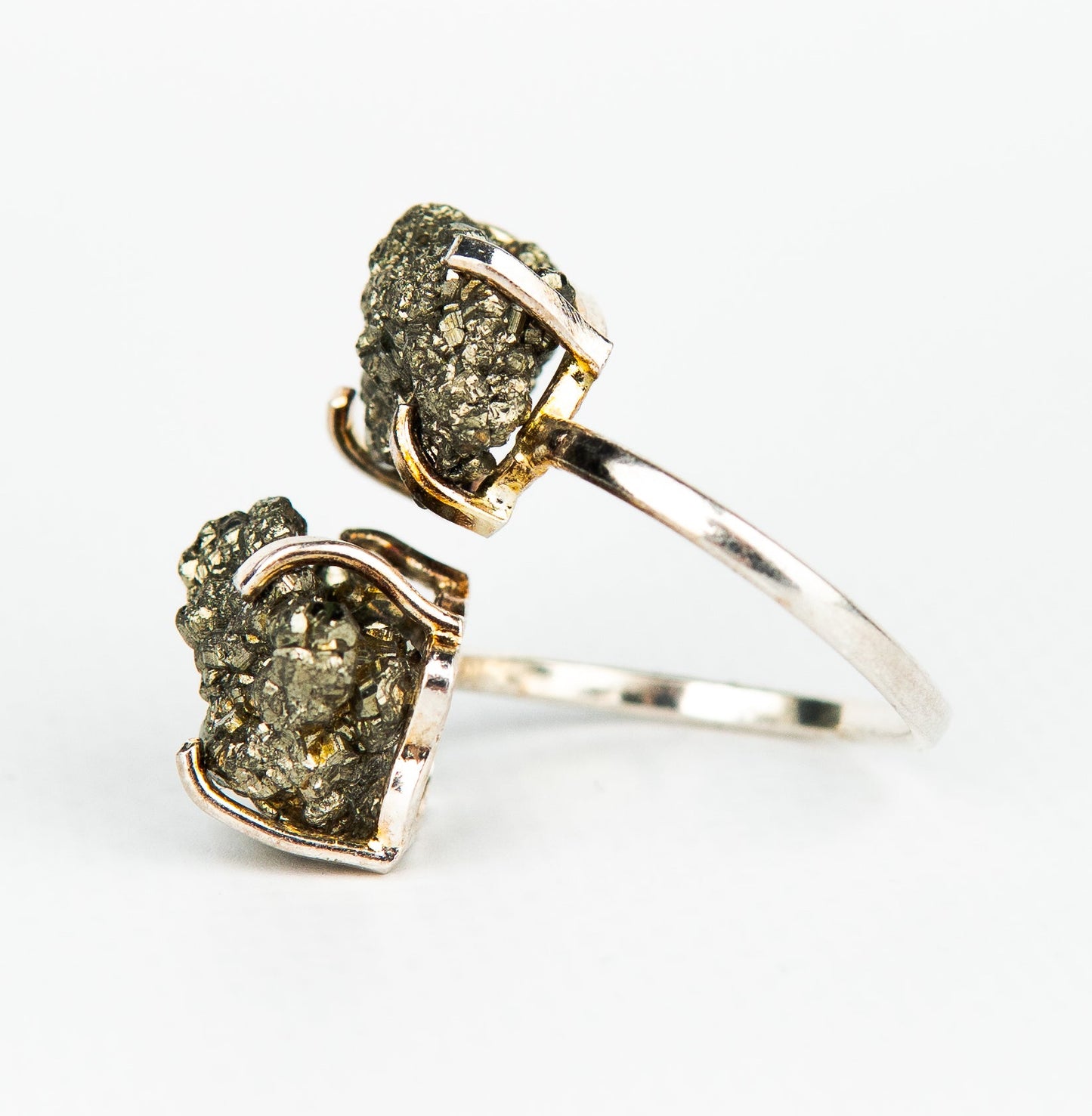 Каблучка з піритом з посрібленням onesize Py-111