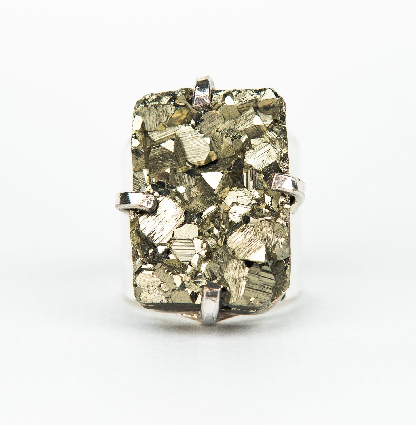 Каблучка з піритом з посрібленням onesize Py-124