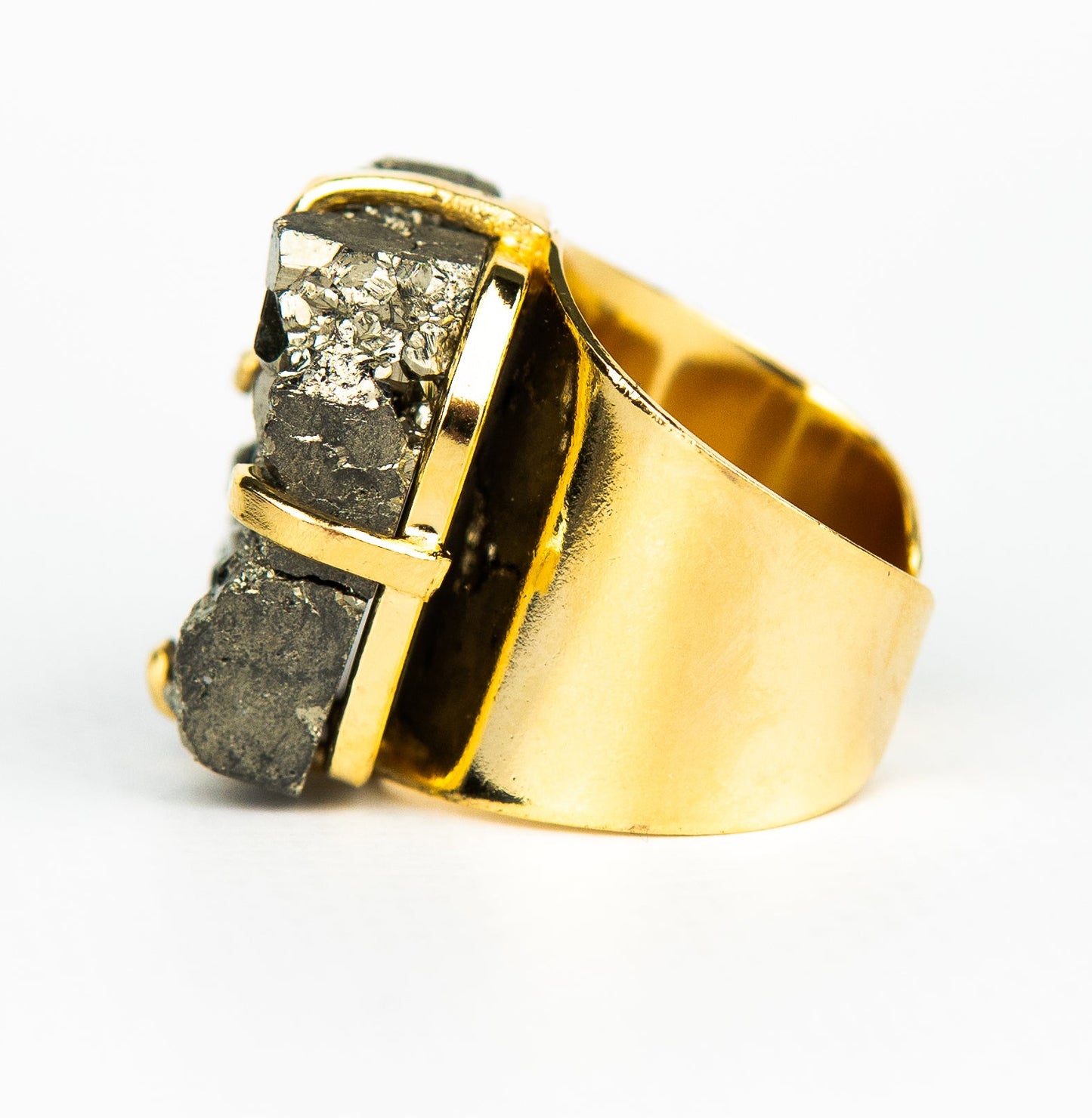 Каблучка з піритом з позолотою onesize Py-130