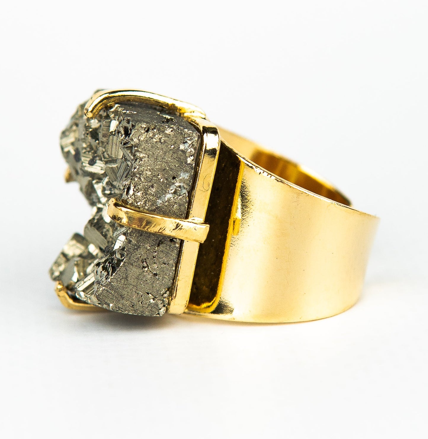 Каблучка з піритом з позолотою onesize Py-132