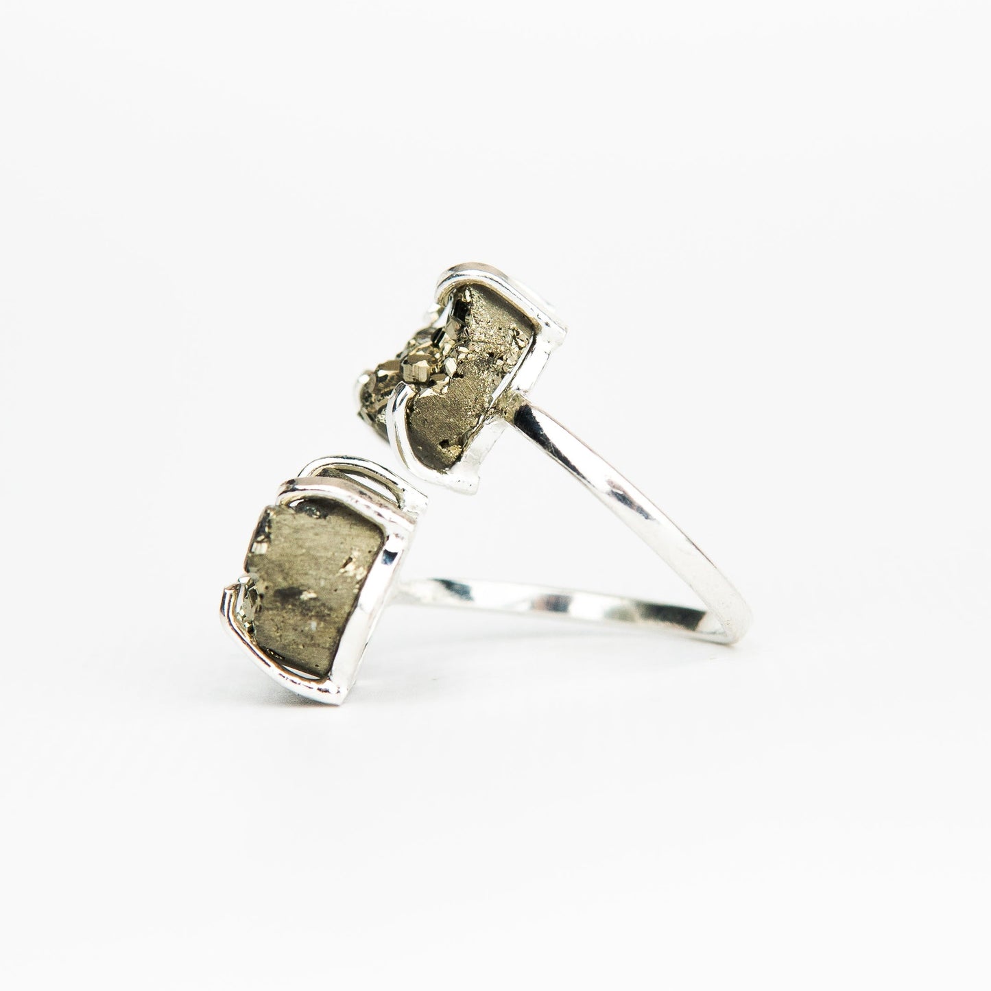 Каблучка з піритом з посрібленням onesize Py-88