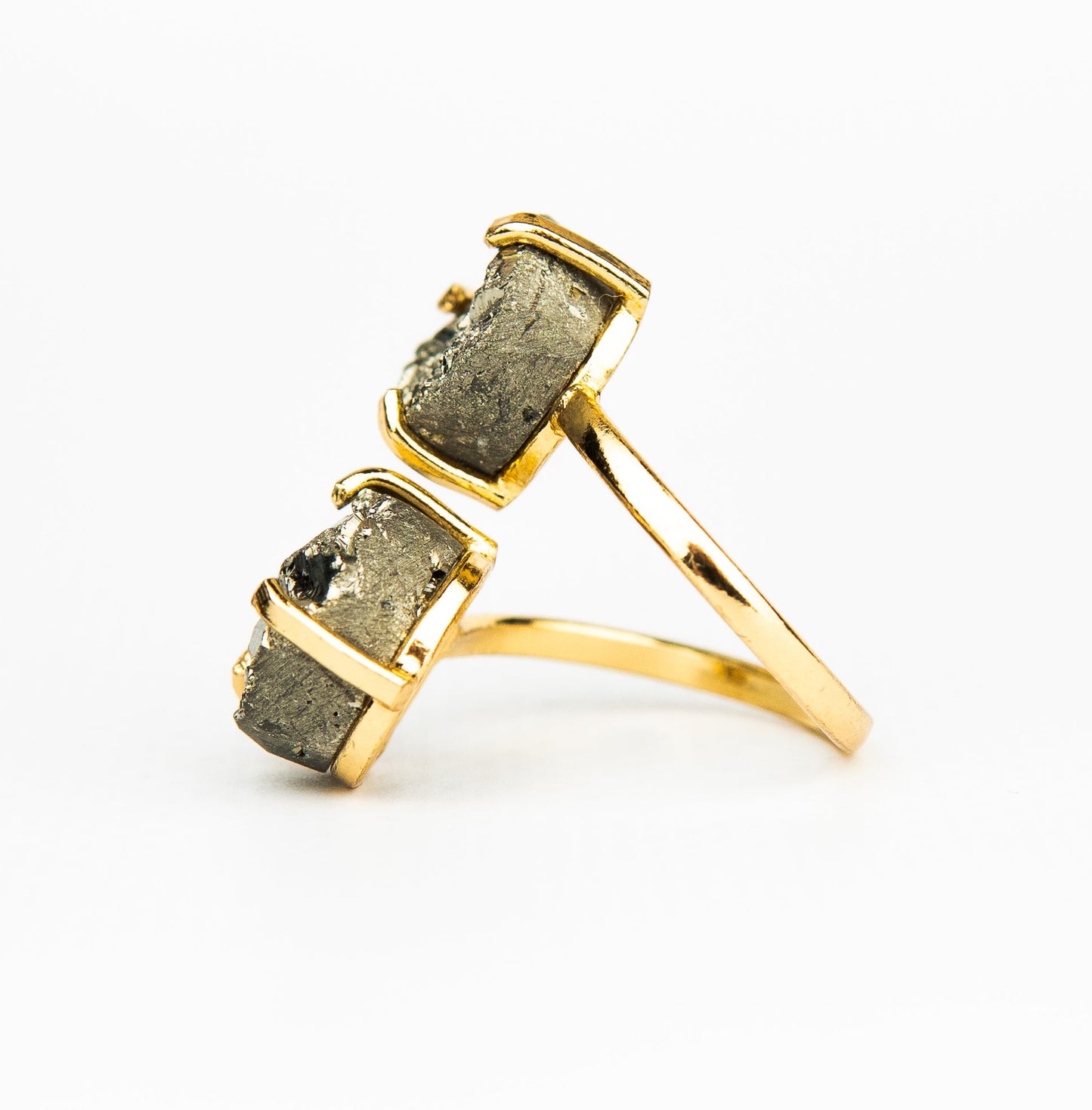 Каблучка з піритом з позолотою onesize Py-104