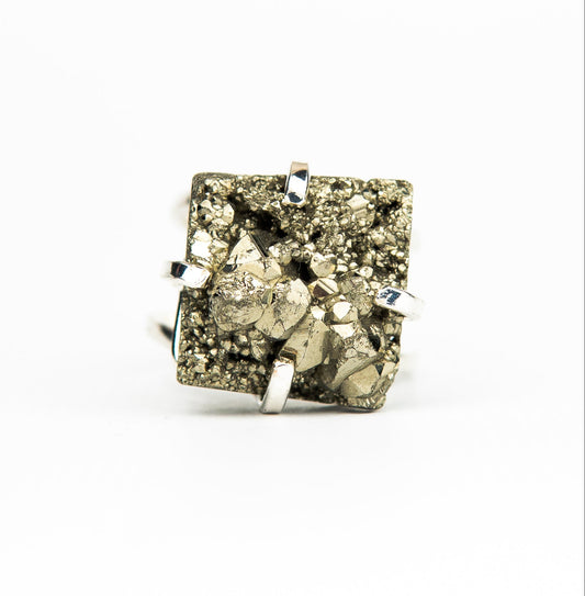 Каблучка з піритом з посрібленням onesize Py-106
