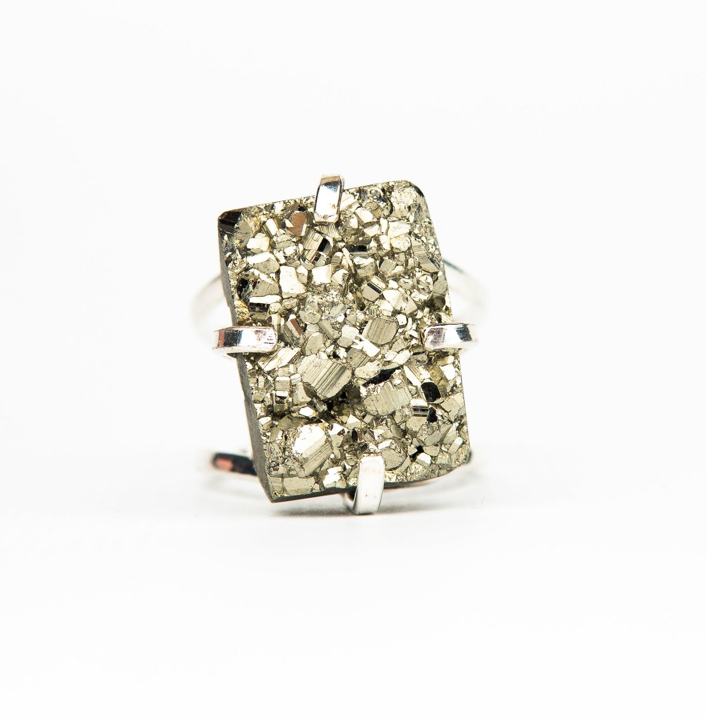Каблучка з піритом з посрібленням onesize Py-107