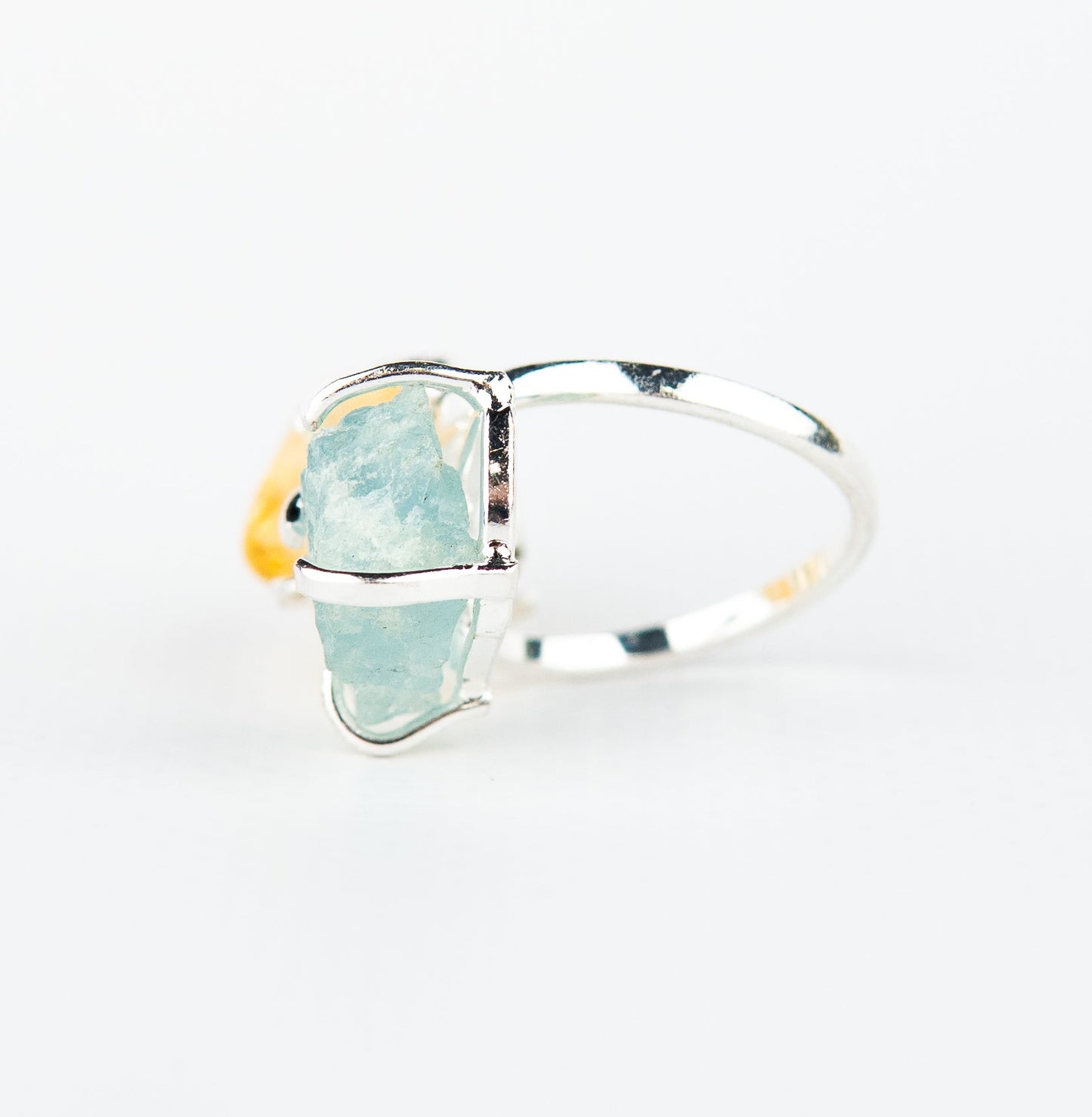 Каблучка з аквамарином та цитрином з посрібленням onesize AqCt-16