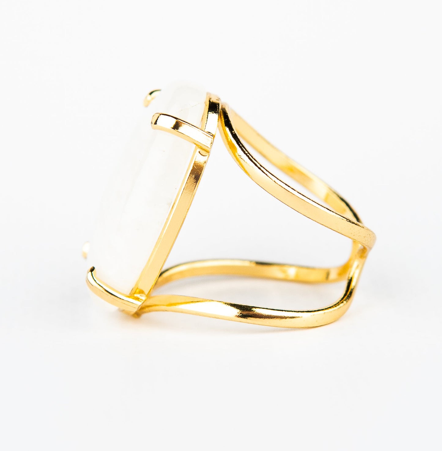 Каблучка з місячним камінням з позолотою onesize Mk-5