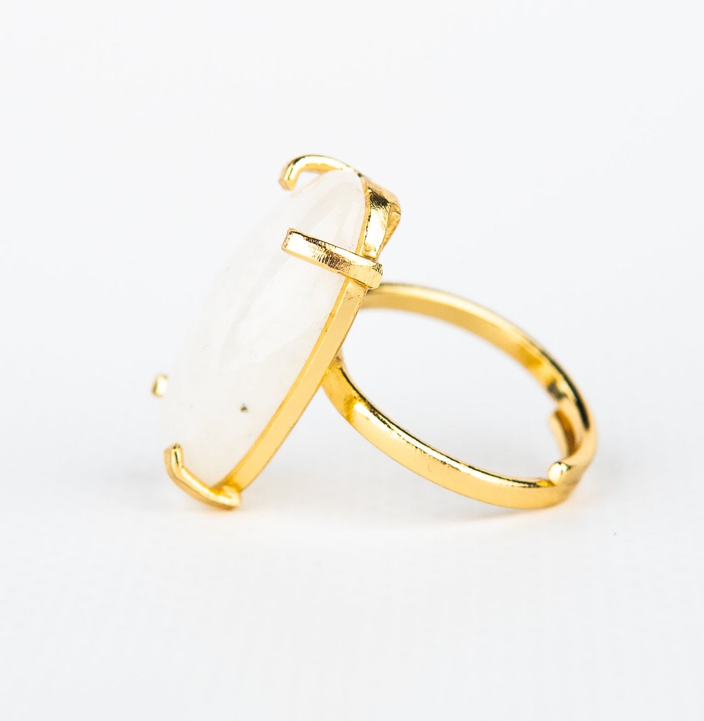 Каблучка з місячним камінням з позолотою onesize Mk-2