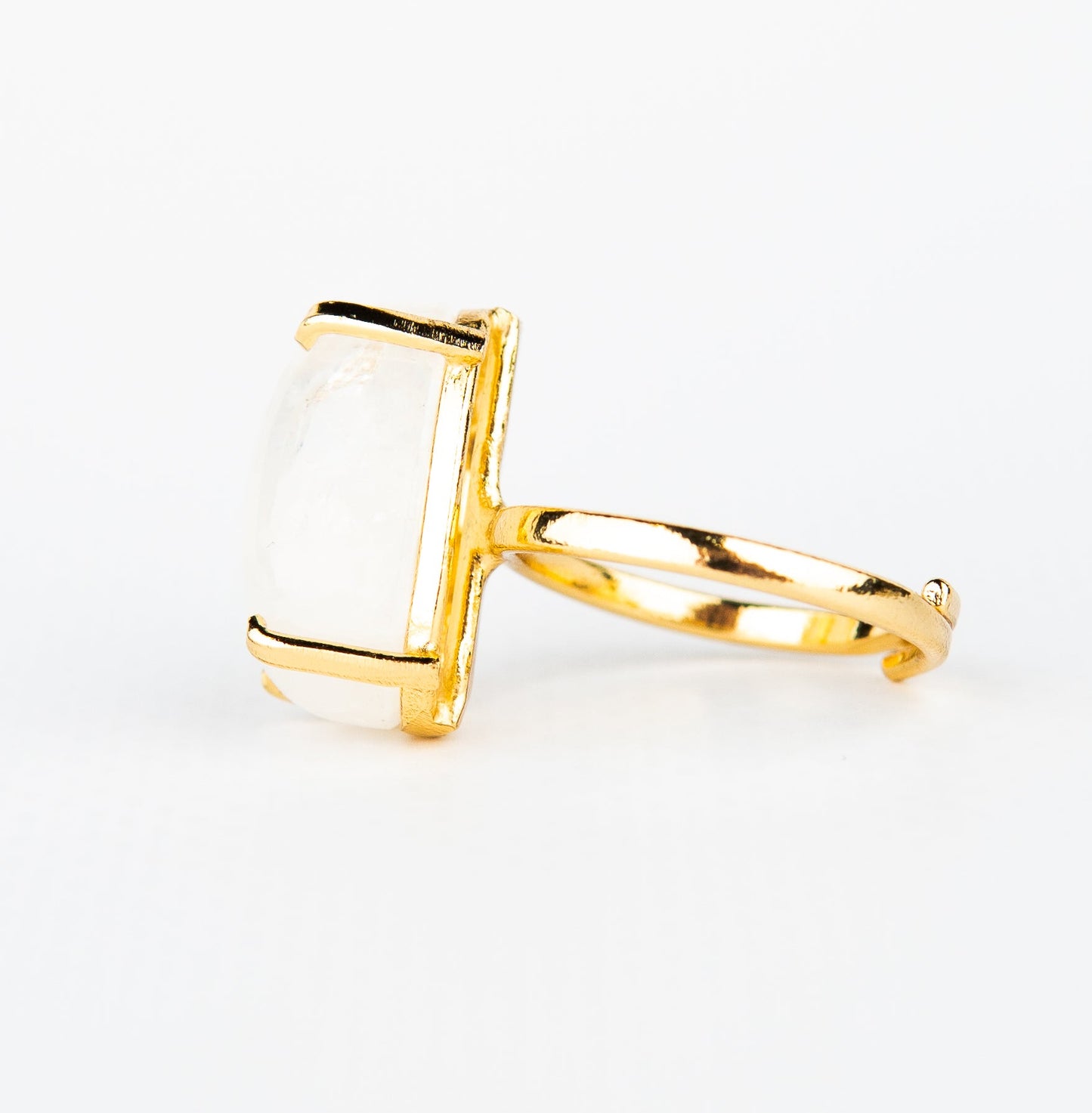 Каблучка з місячним камінням з позолотою onesize Mk-3