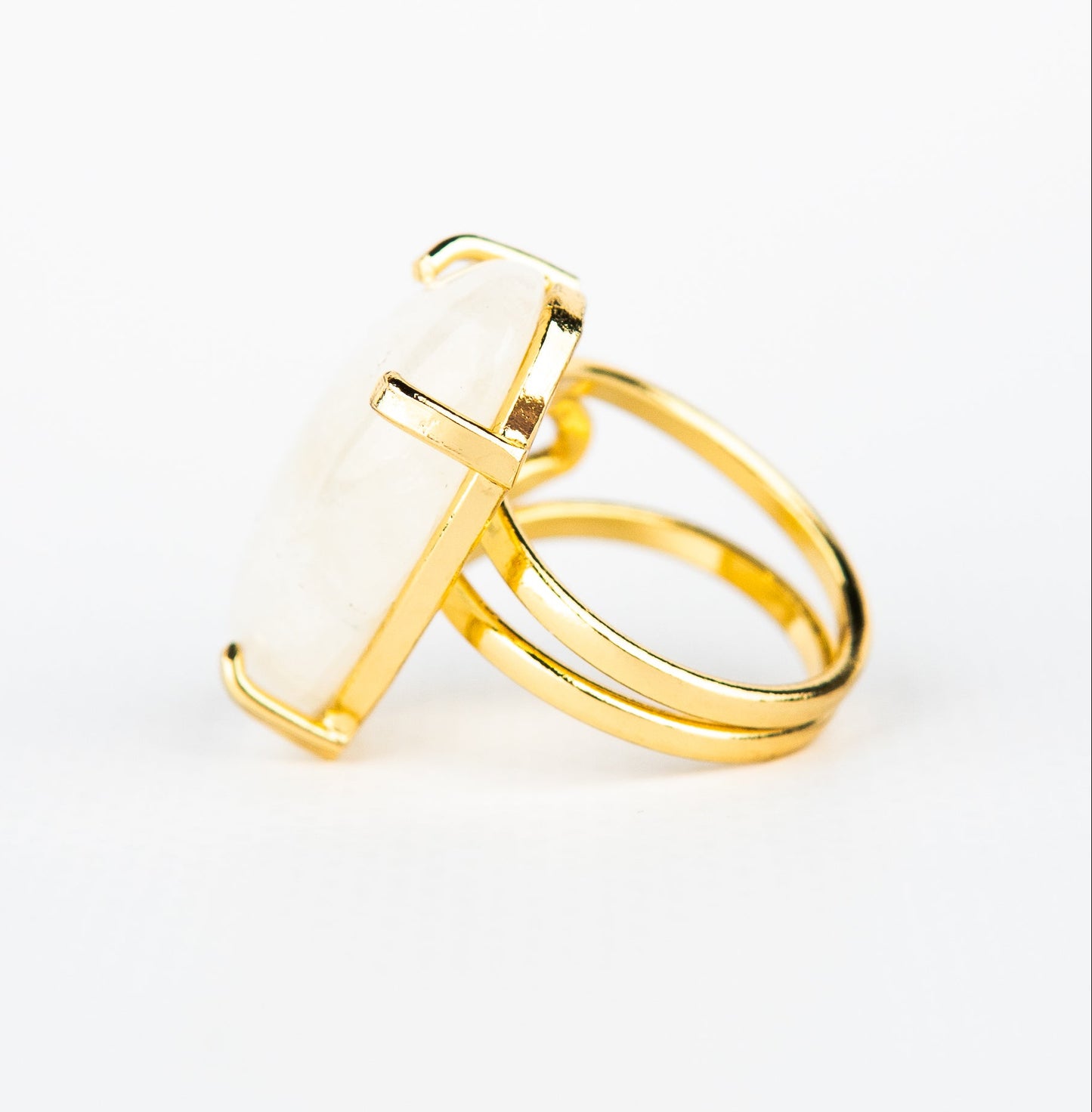 Каблучка з місячним камінням з позолотою onesize Mk-7